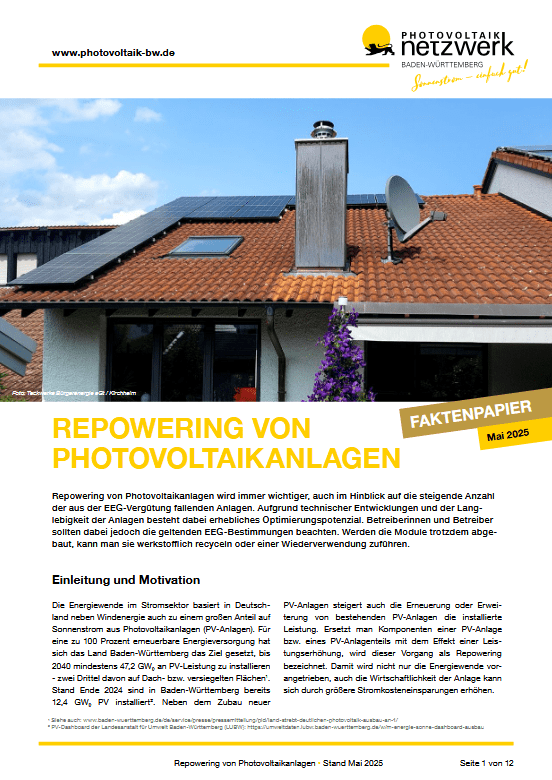 Im Blick ist das Cover des Faktenpapiers "Repowering von Photovoltaikanlagen"