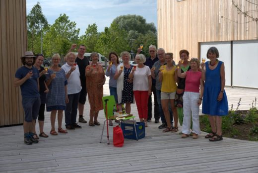 Gruppenbild von den Blühbotschafter*innen